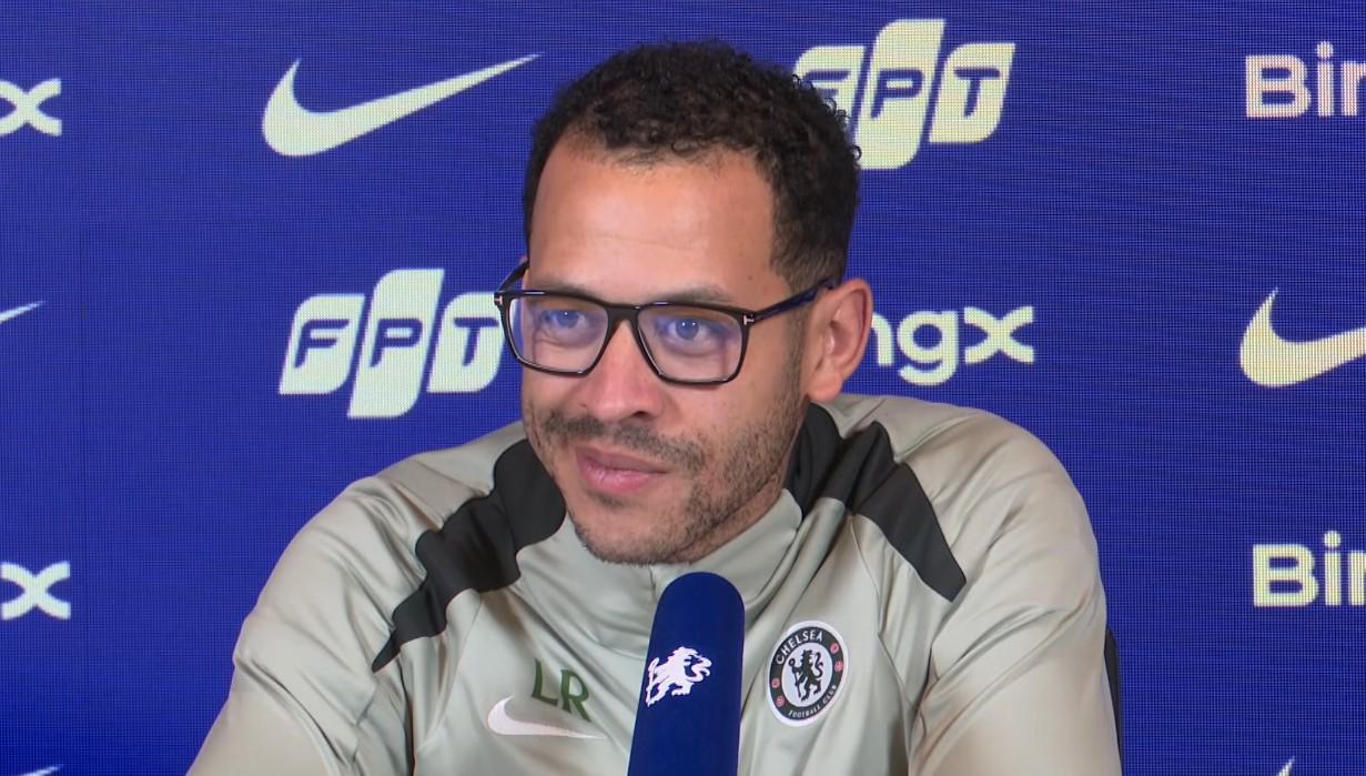 云开体育网站-罗塞尼尔：埃苏戈训练滑倒将缺阵超1个月；拉维亚在回归路上